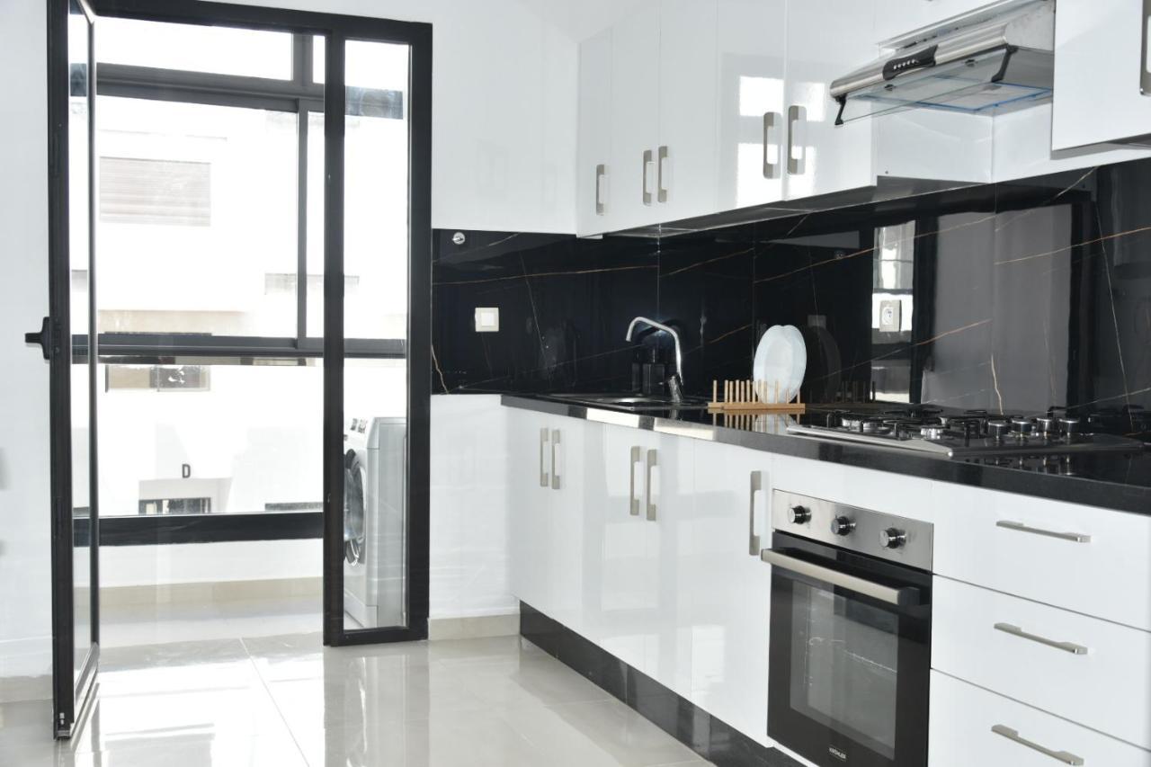 Lovely Apartment With Pool & Gym 盖尼特拉 外观 照片